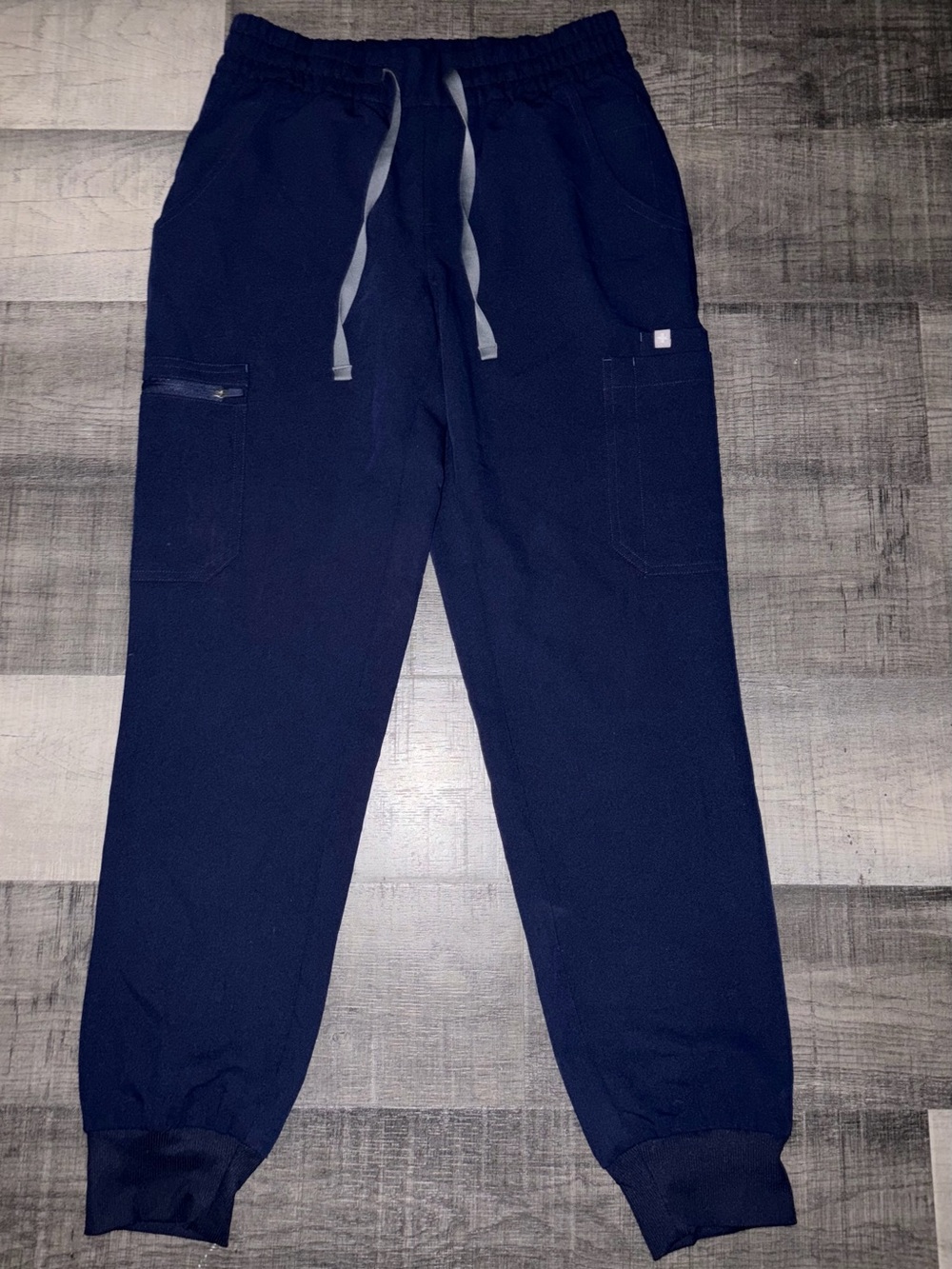 FIGS UMAN NURSE JOGGER NAVY BLUE HIGH RISE CARGO SCRUB PANTS WOMENS XS NWOT